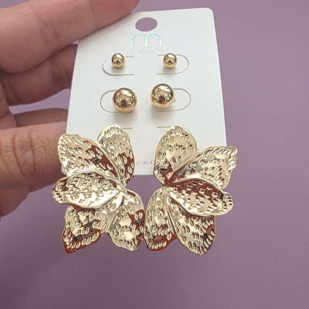 Melody Gold Tone Earring Set 3 Pairs Textured Floral‎ Leaf and Ball Studs